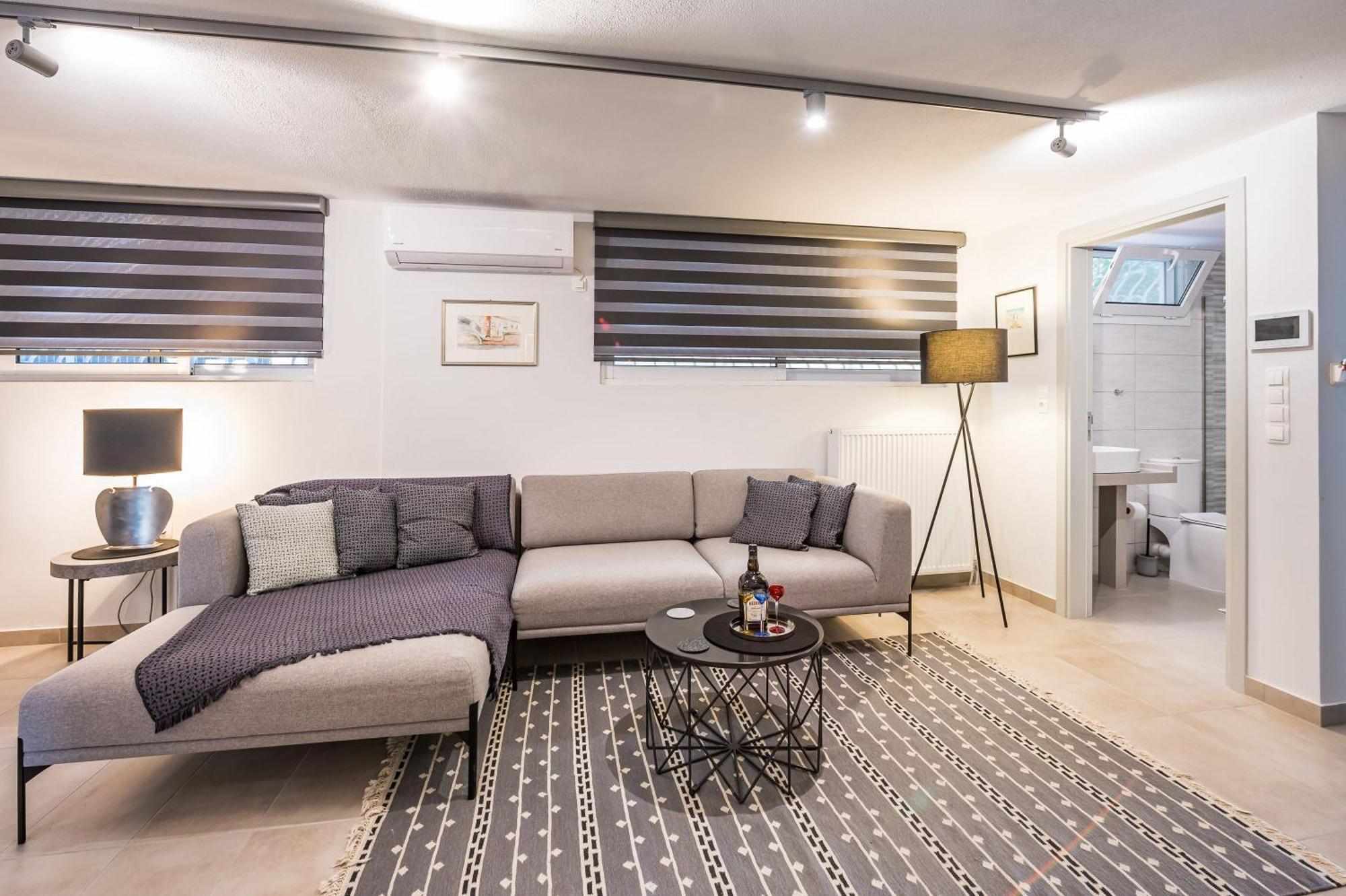 Glyfada'S Cosy Apartments Athena Bagian luar foto