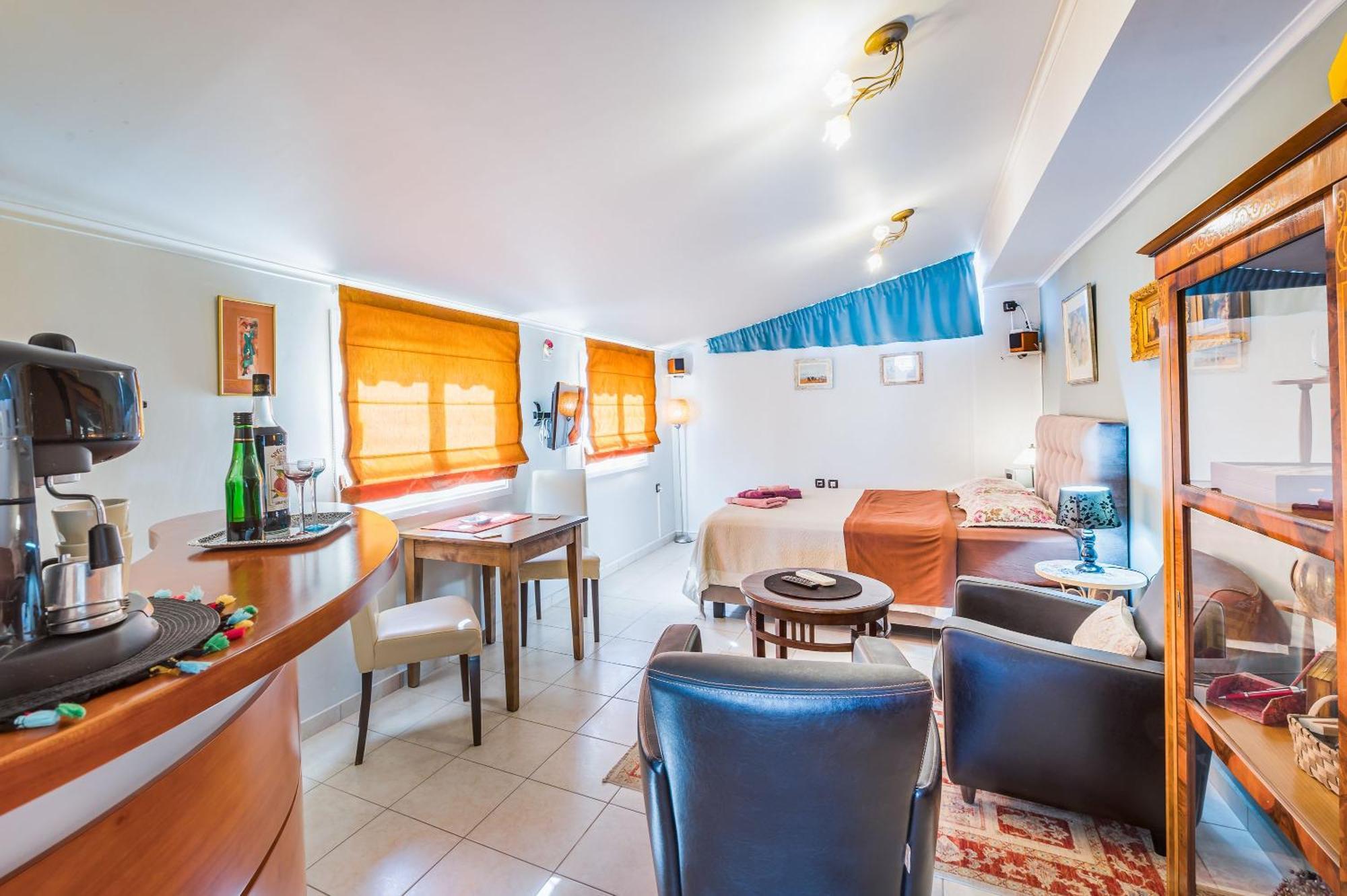 Glyfada'S Cosy Apartments Athena Bagian luar foto